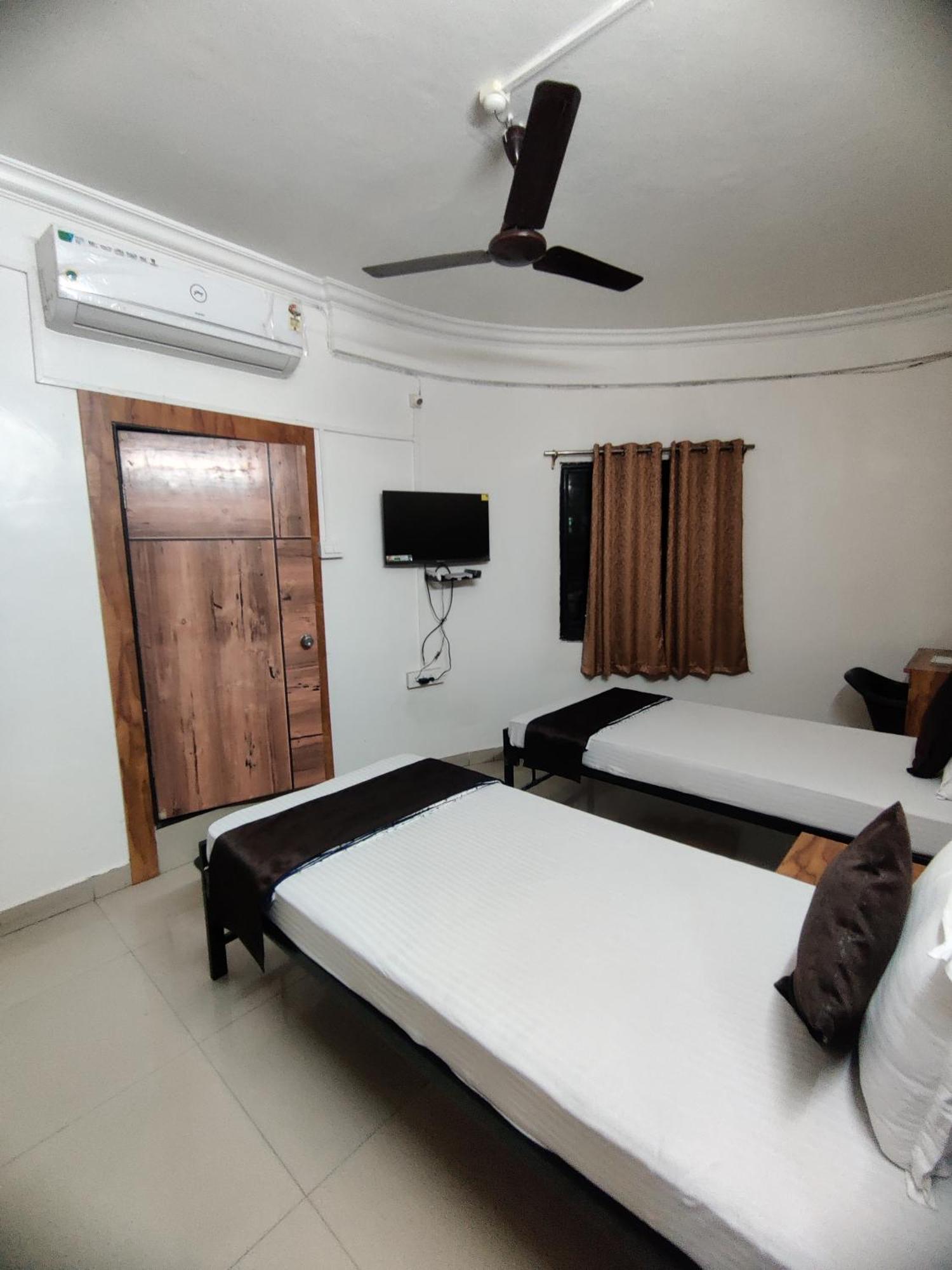 Gulmohar - By Mansi Service Apartment นาคปุระ ภายนอก รูปภาพ
