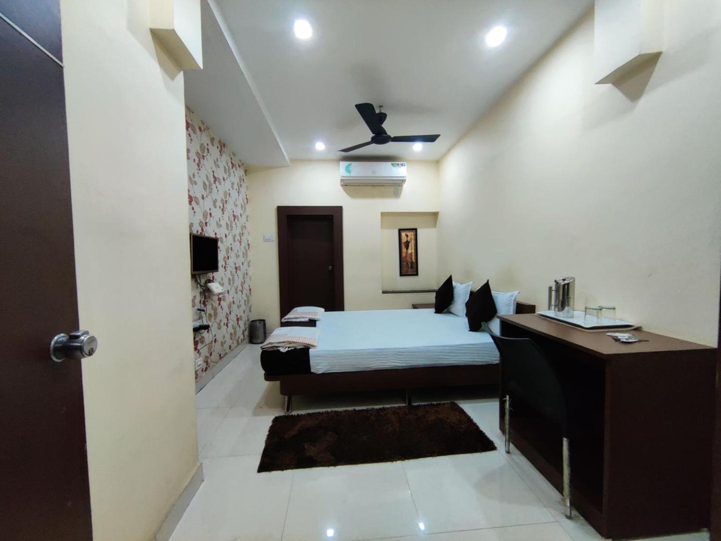 Gulmohar - By Mansi Service Apartment นาคปุระ ภายนอก รูปภาพ